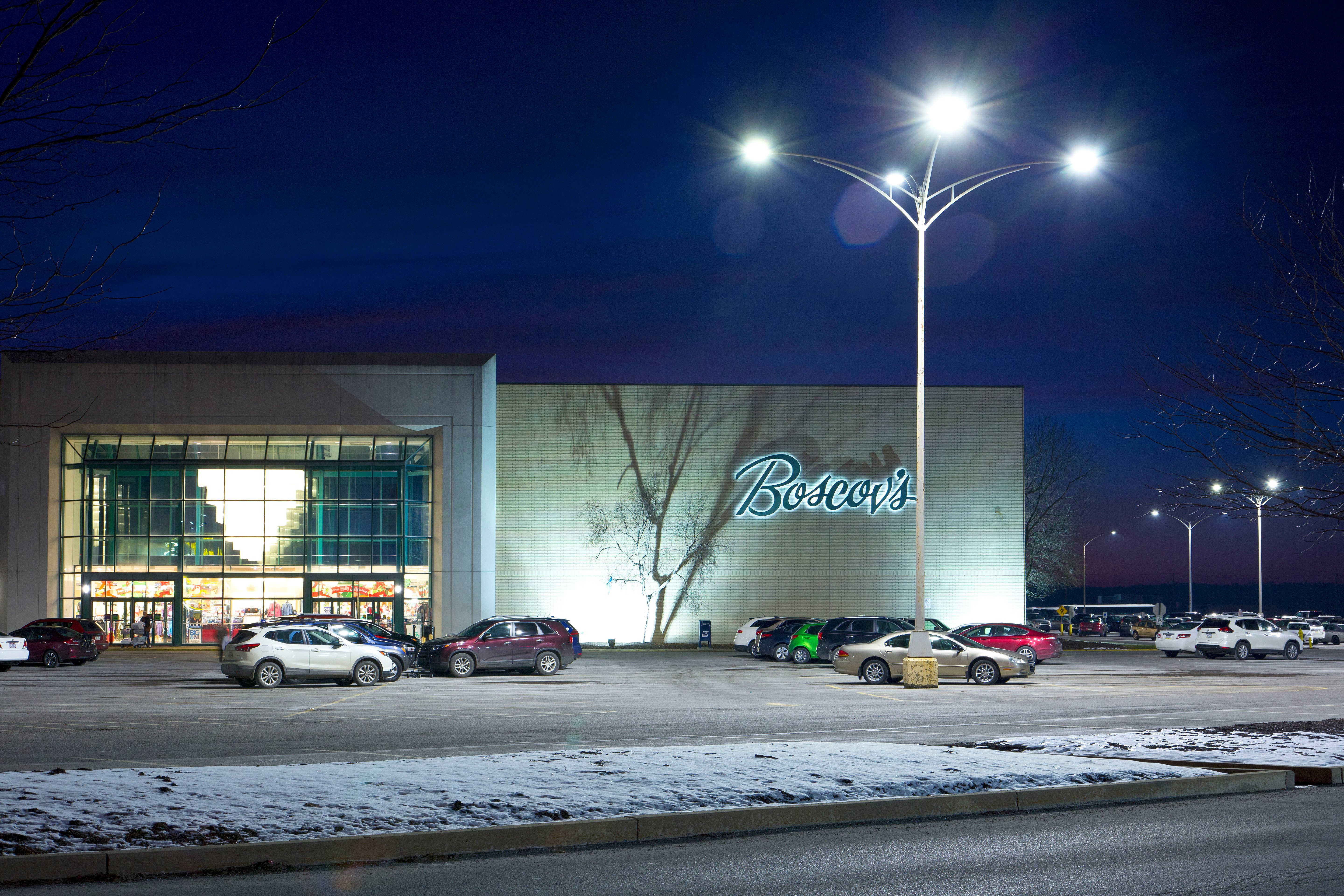 EM Visual_beaver-valley-mall-parking-lot-2