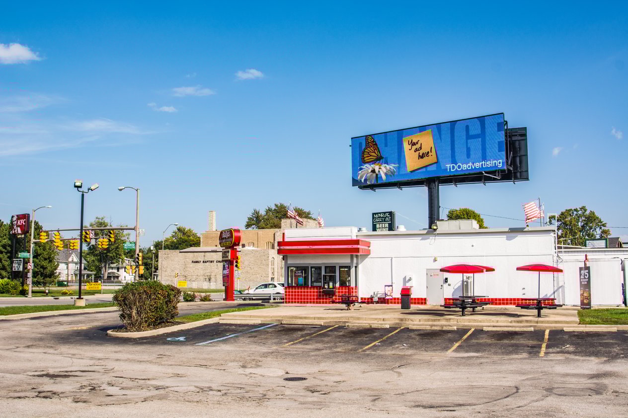 TDO Advertising and ElectroMatic Visual Install Digital Billboard in